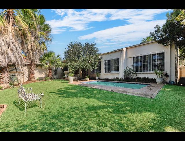 3 BEDROOM HOUSE TO LET IN LONEHILL